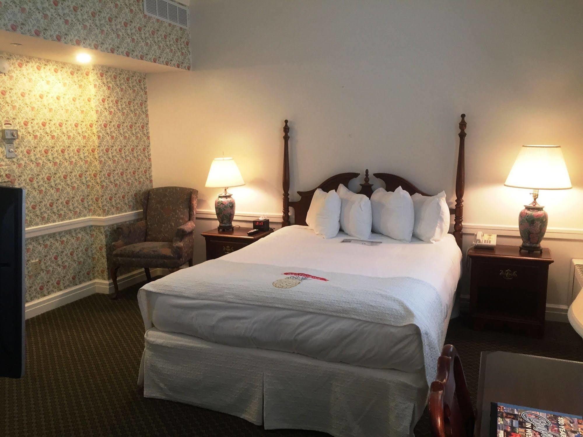 פטוסקי Perry Hotel מראה חיצוני תמונה